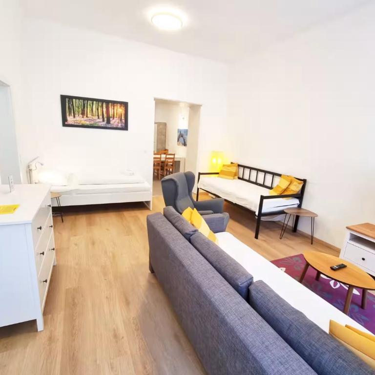 Apartments Tatiy - Three-Bedroom Apartment with View - 6
