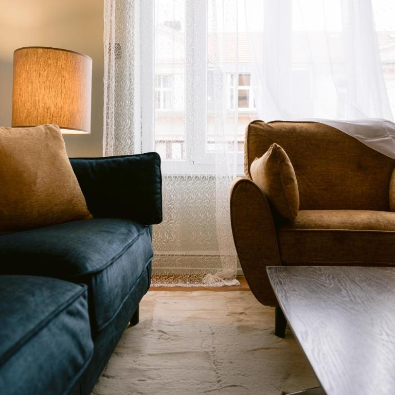 Grand Appartement 90 m2 - 4 Lits -Quartier Imperial - Gare - Centre-ville - Appartamento con 2 Camere da Letto - 13