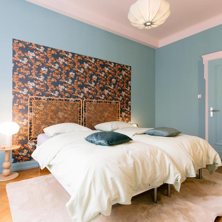 Grand Appartement 90 m2 - 4 Lits -Quartier Imperial - Gare - Centre-ville - Appartamento con 2 Camere da Letto - 5
