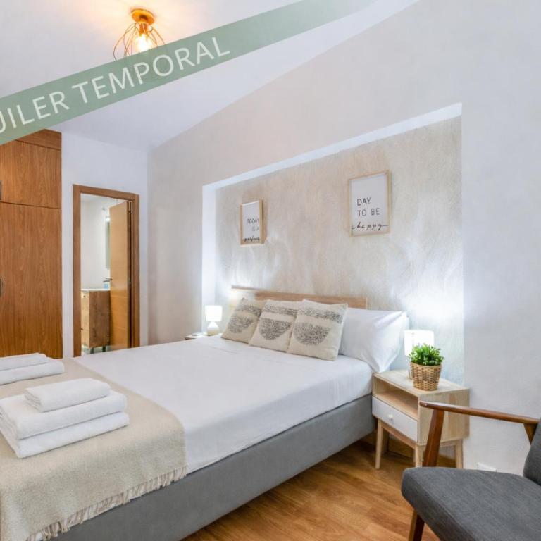 Collection Plaza de España - One-Bedroom Apartment - 2