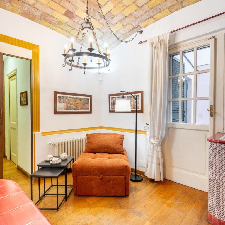 The British Corner, Central Cozy Loft with Garden 10 Min From Center - Appartamento con 1 Camera da Letto - 13