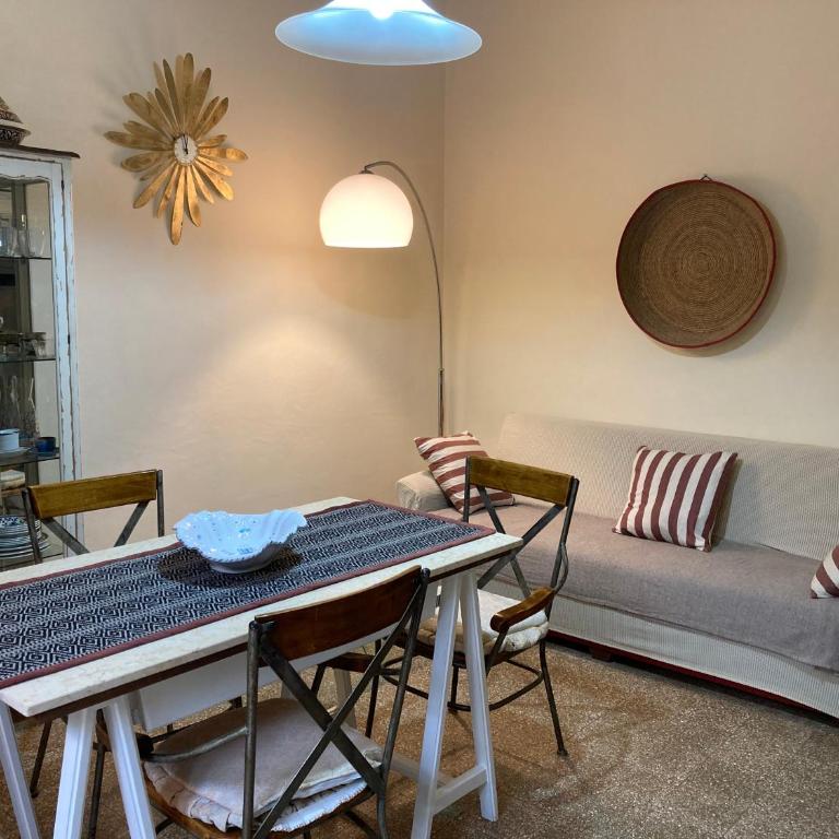 Carrer Dels Horts - Appartamento con 1 Camera da Letto e Giardino Privato - 20