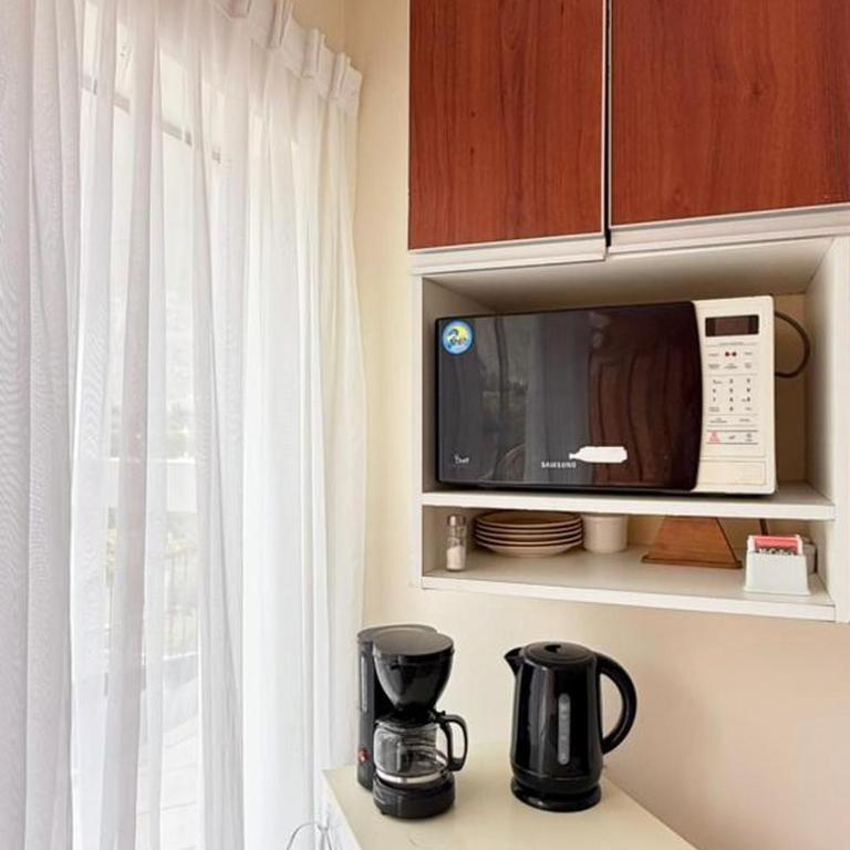 Regina Hotel - Suite with Balcony - 8