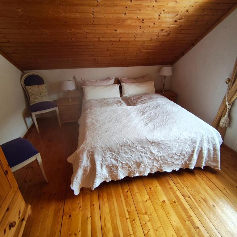Land - Haus - Haus mit 5 Schlafzimmern - 10