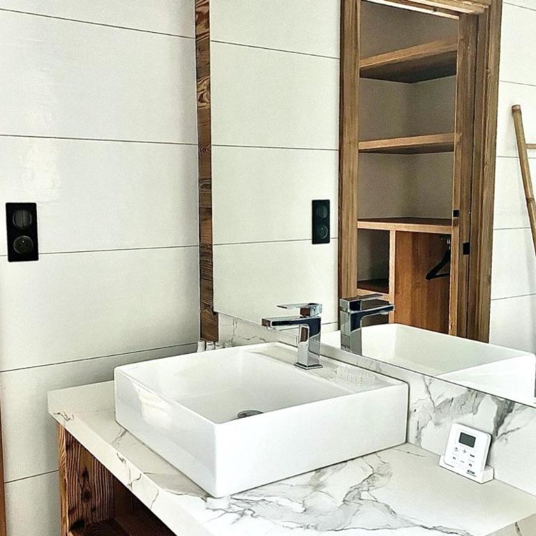Chalet Les Roitelets 5 étoiles avec jacuzzi sauna - Chalet 4 Chambres - 28