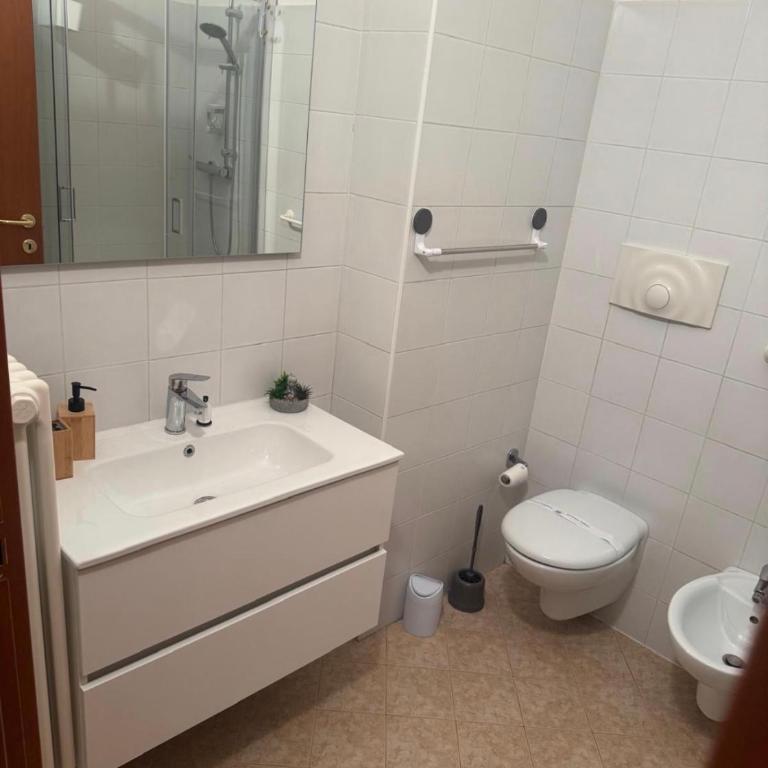 Casa IN 10 - Appartamento con 1 Camera da Letto - 8