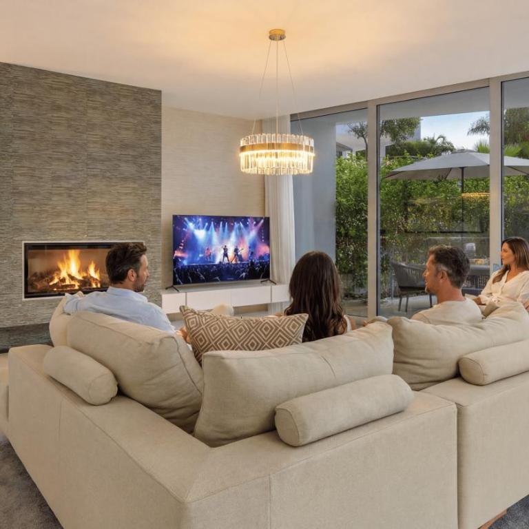 VACATION MARBELLA I Villa Finesse, Luxury Villa, Golden Mile, Swimming-pools, Sauna, Spa, Gym, Gated Community, Minutes from Golfs and Beaches - Villa - 35