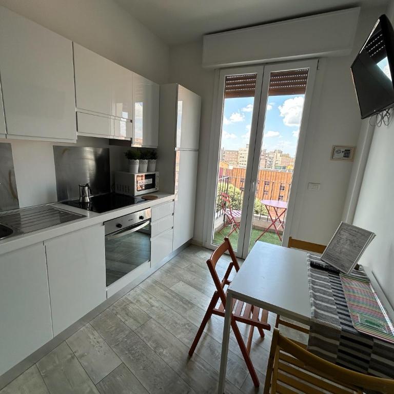 Stayinbologna 3 - Appartamento con Balcone - 7