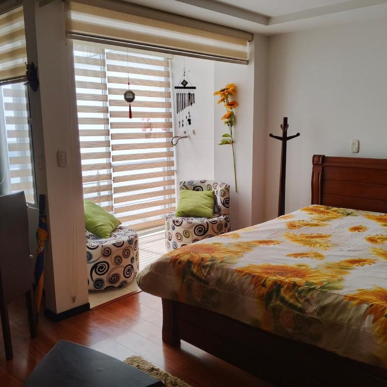 Apartaestudio a una cuadra de CC Unicentro - Apartamento de 1 dormitorio - 1