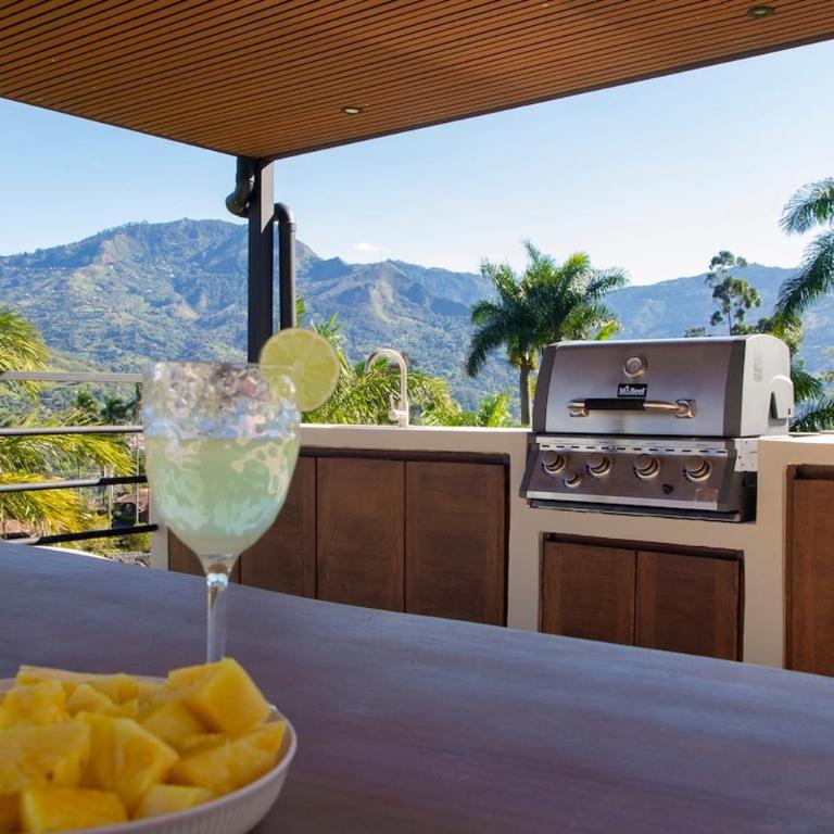 Villa with Pool, Jacuzzi, and Nature - Villa - 76