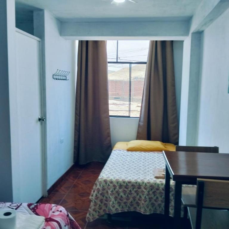 Alojamiento Santo Domingo - Huarmey - Habitación Doble con baño privado - 2 camas - 9