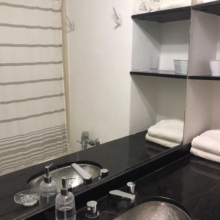 Ayacucho Classic in the heart of Recoleta - Apartamento de 2 dormitorios - 15