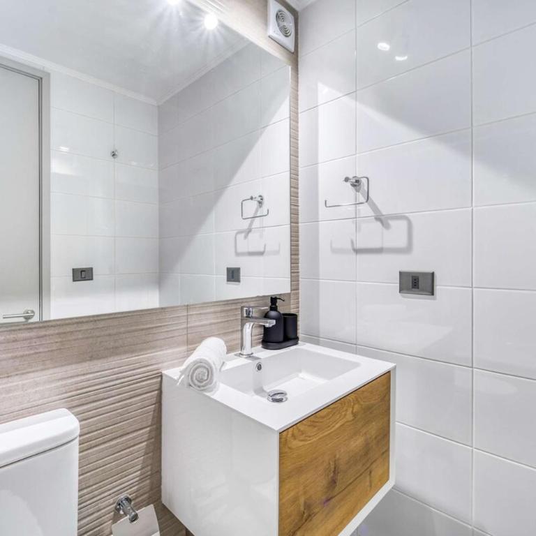 Modern Coast Concón- 2D with Wifi - Two-Bedroom Apartment - 16