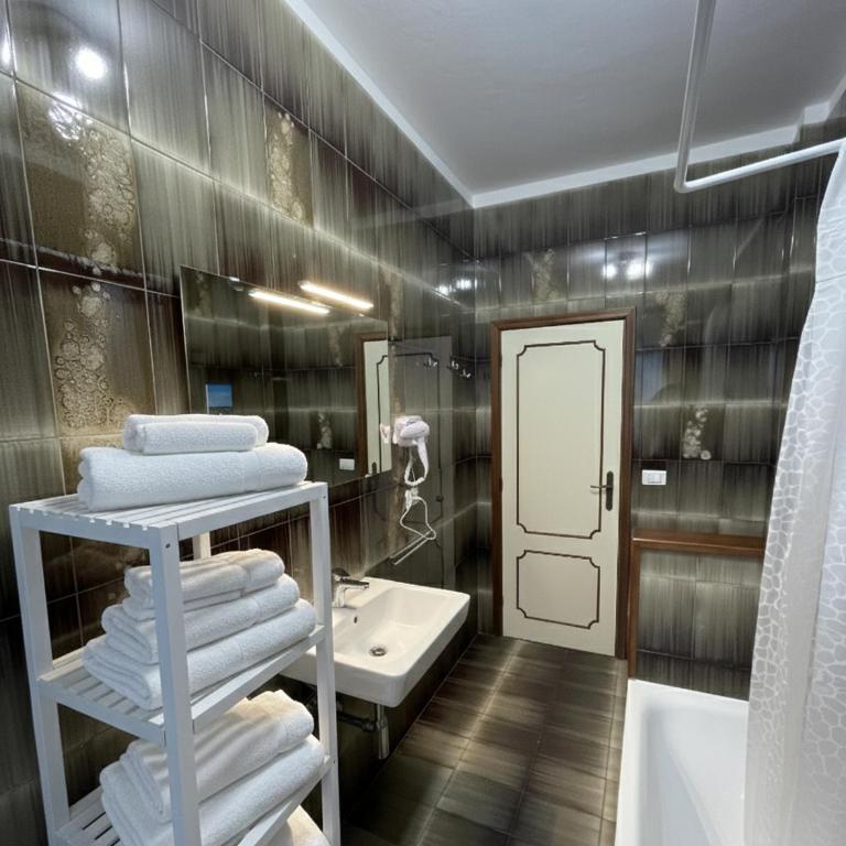 Casa Marea Riccione - Two-Bedroom Apartment - 2