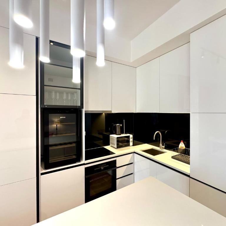 Harmonia VIP - Apartman sa 2 Spavaće Sobe, Terasom i Pogledom na More - 6