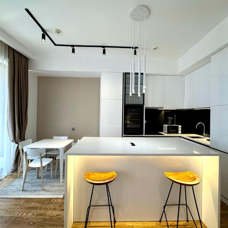 Harmonia VIP - Apartman sa 2 Spavaće Sobe, Terasom i Pogledom na More - 11