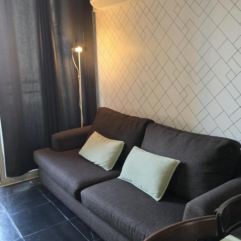 Apartamento con Vista a la Cordillera y Estacionamiento en Santiago Centro Modern apartment with mountain view and parking in Santiago Centre - One-Bedroom Apartment with Balcony and Mountain View - 8