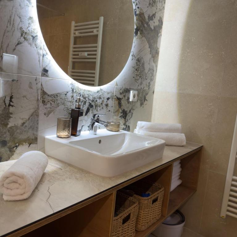 Modern apartment with alpine charm in Bad Gastein - Apartment mit 2 Schlafzimmern - 24