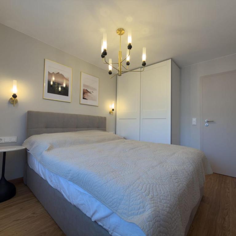 Modern apartment with alpine charm in Bad Gastein - Apartment mit 2 Schlafzimmern - 1