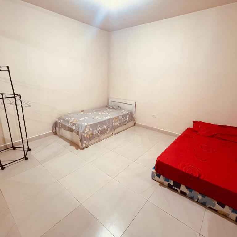 Apt 2 - Three-Bedroom Apartment - 5