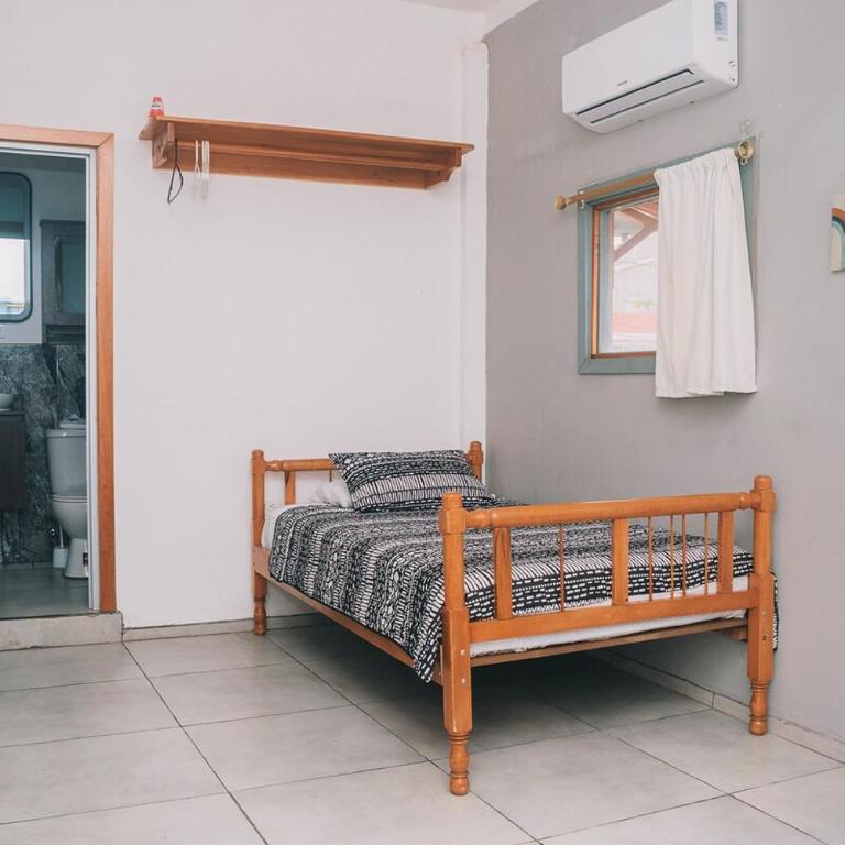 #3 Habitacion Renovada 2-3 personas - AC - One-Bedroom Apartment - 2