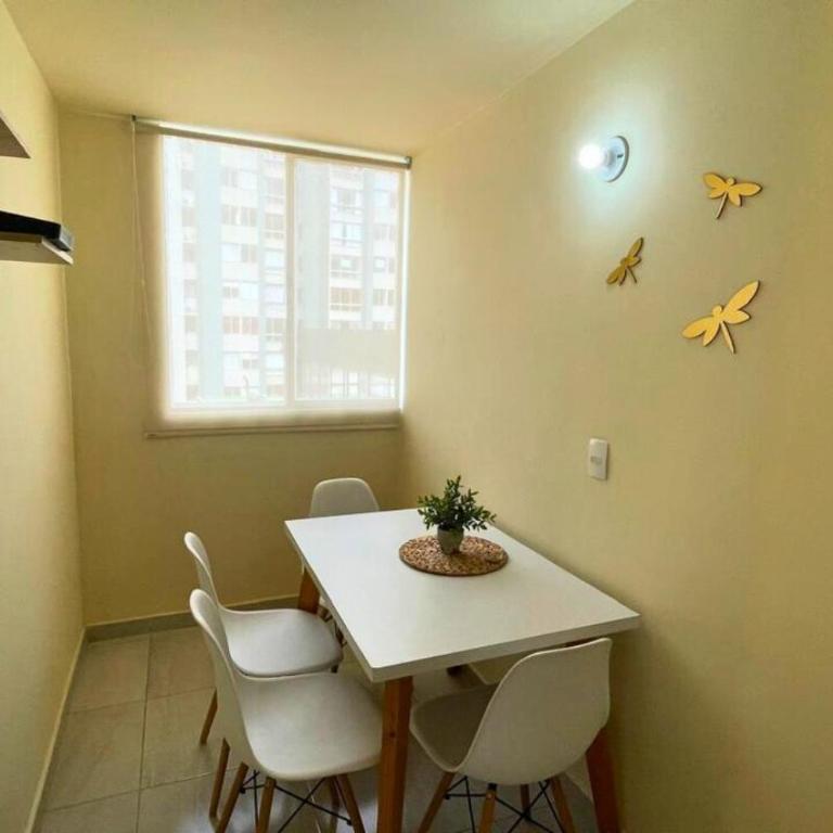 Apartamento cómodo, ubicación excelente - Apartamento de 2 dormitorios - 4