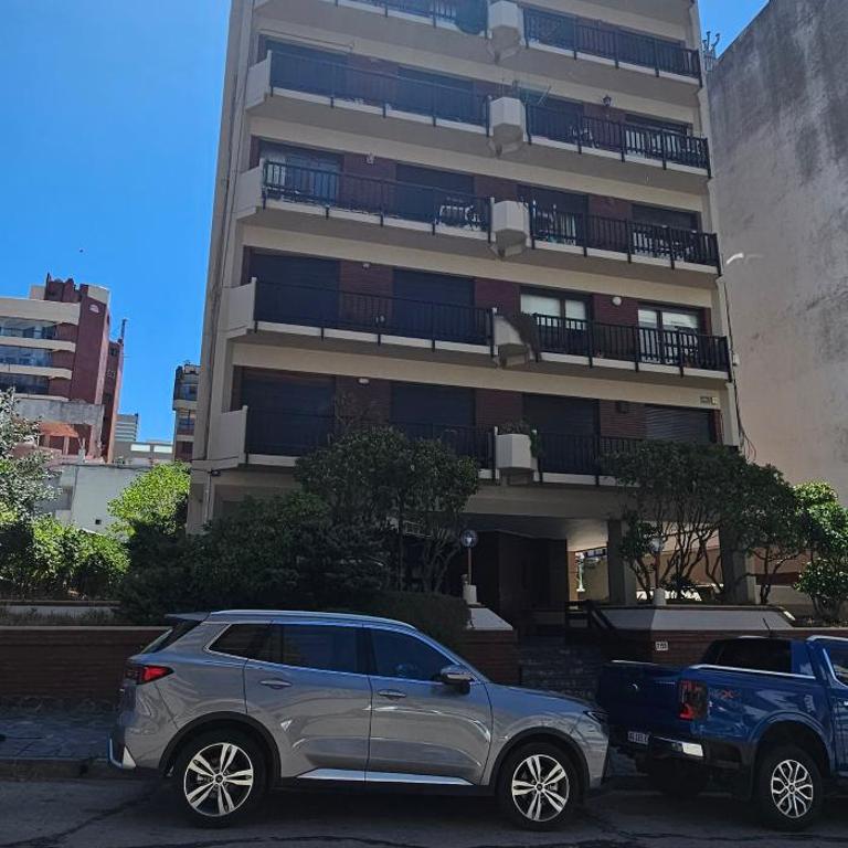 Dto zona Varese,2 ámbientes, con balcón - One-Bedroom Apartment - 18