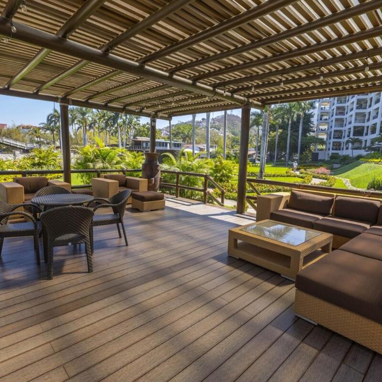 Ocean front 3Br Unit - Balcony -Beach view - Pool - Casa - 65