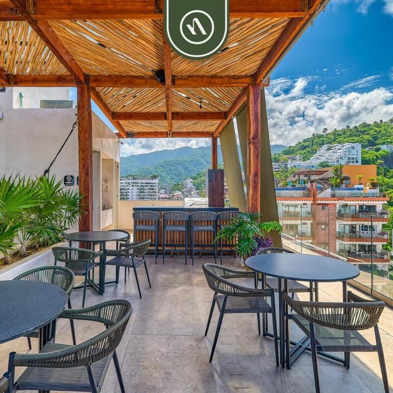Luxury 1 BR Condo in Romantic Zone - Infinity Pool - Casa - 11