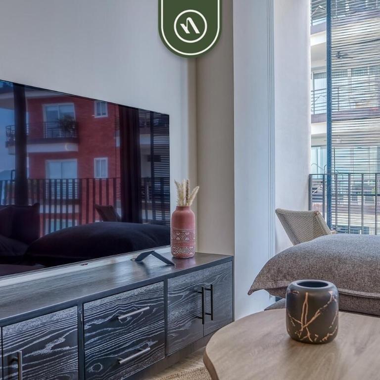 Luxury 1 BR Condo in Romantic Zone - Infinity Pool - Casa - 17