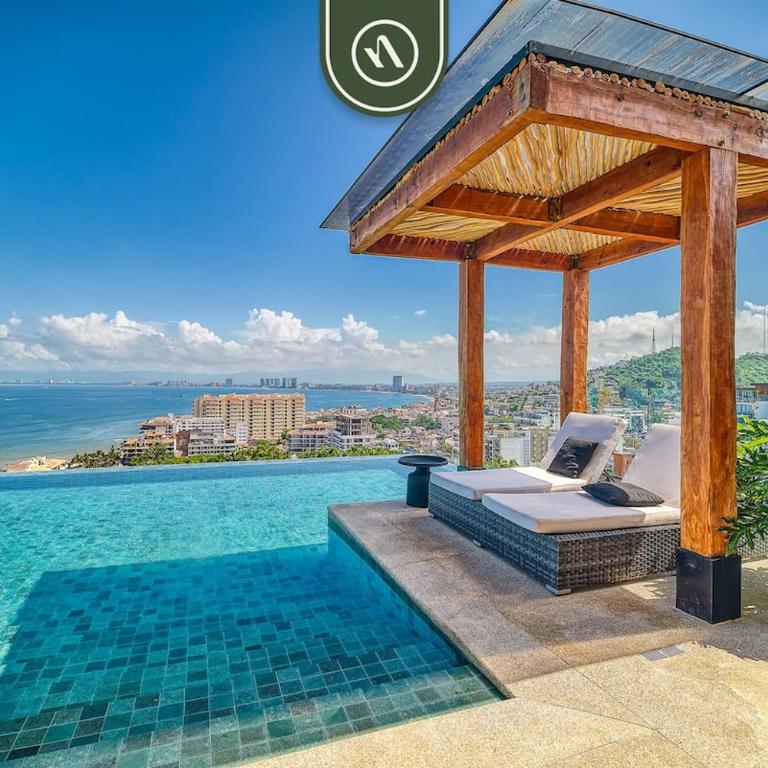 Luxury 1 BR Condo in Romantic Zone - Infinity Pool - Casa - 32