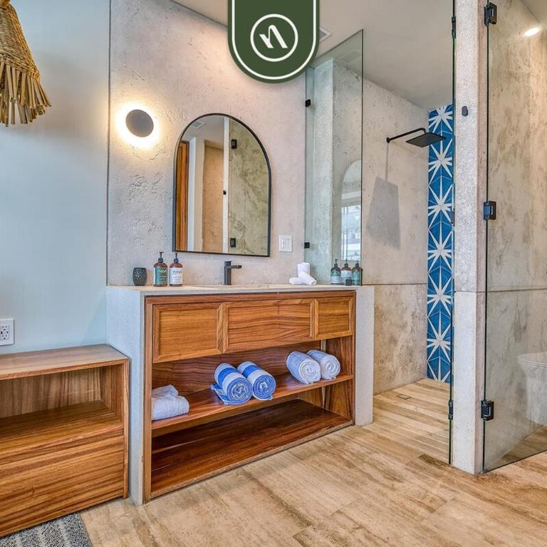 Luxury 1 BR Condo in Romantic Zone - Infinity Pool - Casa - 35