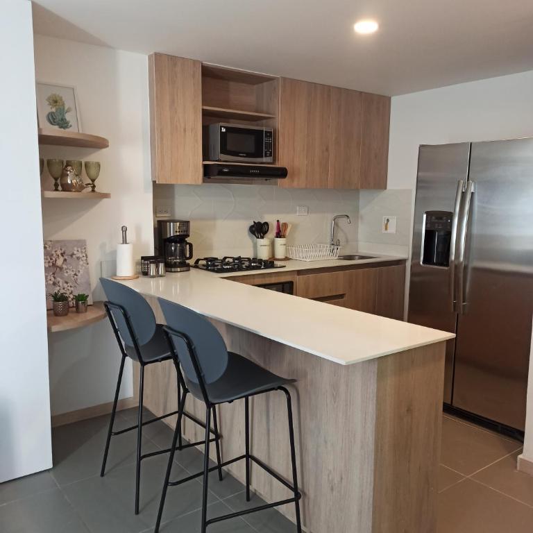Vibra en el corazón de Medellin! - One-Bedroom Apartment - 28
