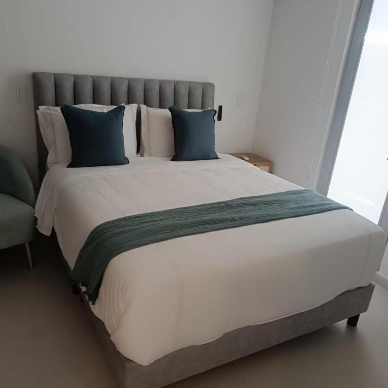 Delventto912 - Two-Bedroom Suite - 11