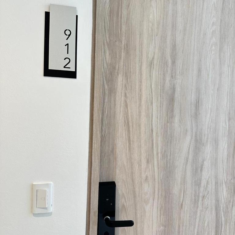 Delventto912 - Two-Bedroom Suite - 17