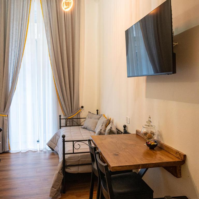 B&B Vico Giganti - Camera Tripla Deluxe - 4