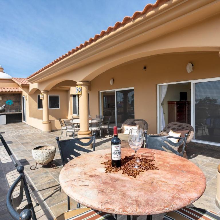 Steps to Sand: Ocean-View Cabo Home w/ Heated Pool - Casa - 32