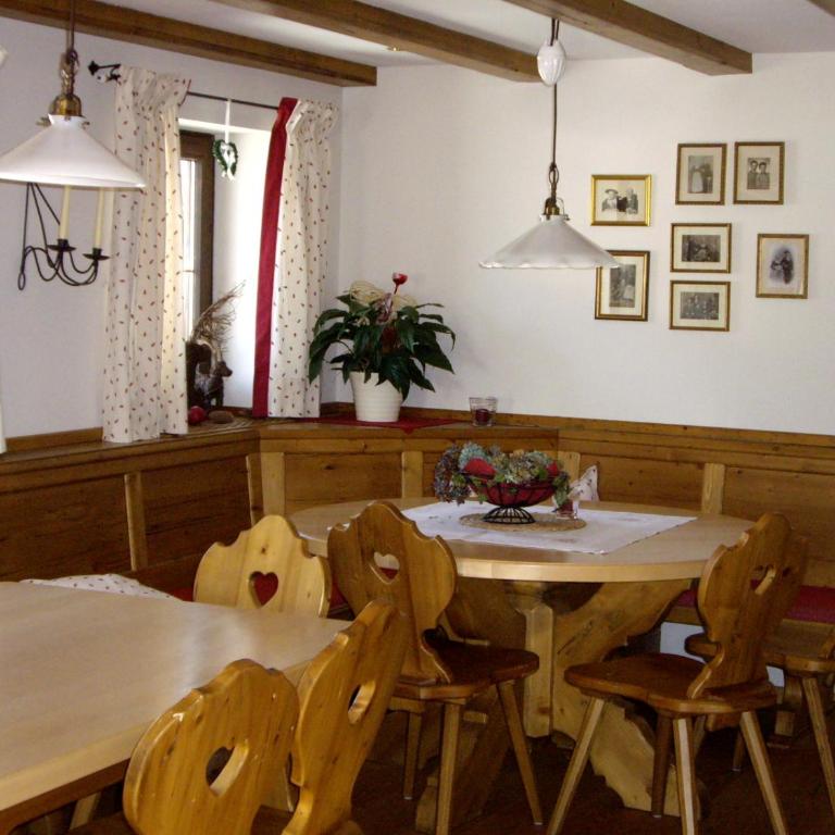 Appartement Ferienhof Ortnergut - Habitación Doble con balcón (2 adultos + 1 niño) - 23