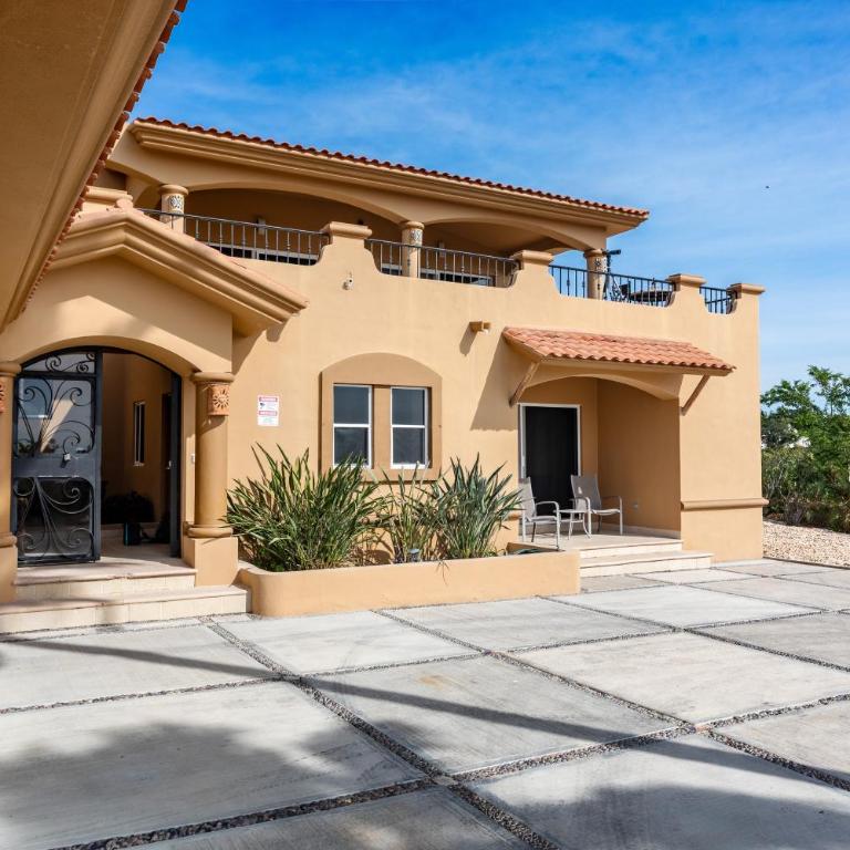 Steps to Sand: Ocean-View Cabo Home w/ Heated Pool - Casa - 40