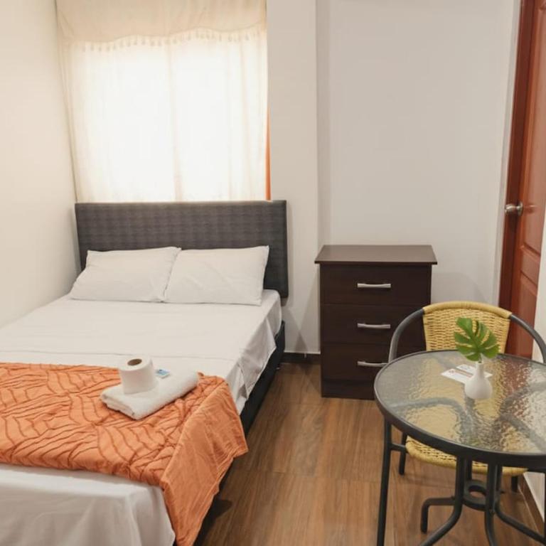 Hospedaje Dajoka's - Double Room with Private Bathroom - 6