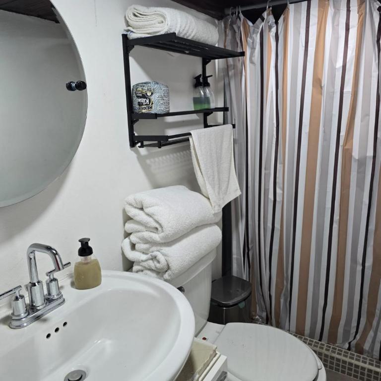 Room near Tec de Monterrey DGMLofts 3 - One-Bedroom Apartment - 8