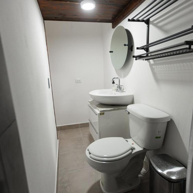 Room near Tec de Monterrey DGMLofts 3 - One-Bedroom Apartment - 40