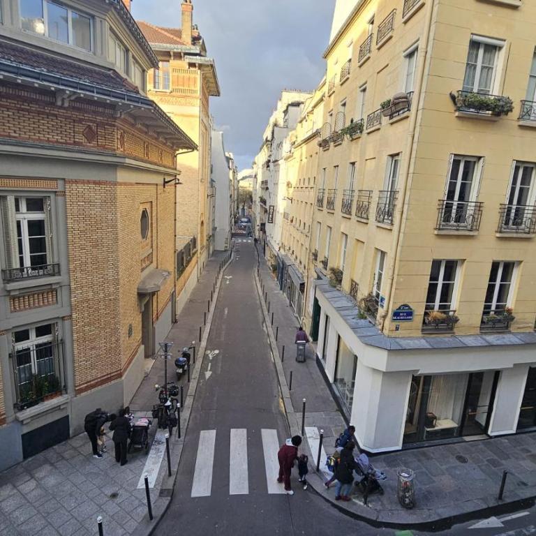 CHARMANT STUDIO EN PLEIN COEUR De PARIS QUARTIER MONTORGUEIL- JARDIN DU PALAIS ROYAL-MUSEE DU LOUVRE - One-Bedroom Apartment - 21
