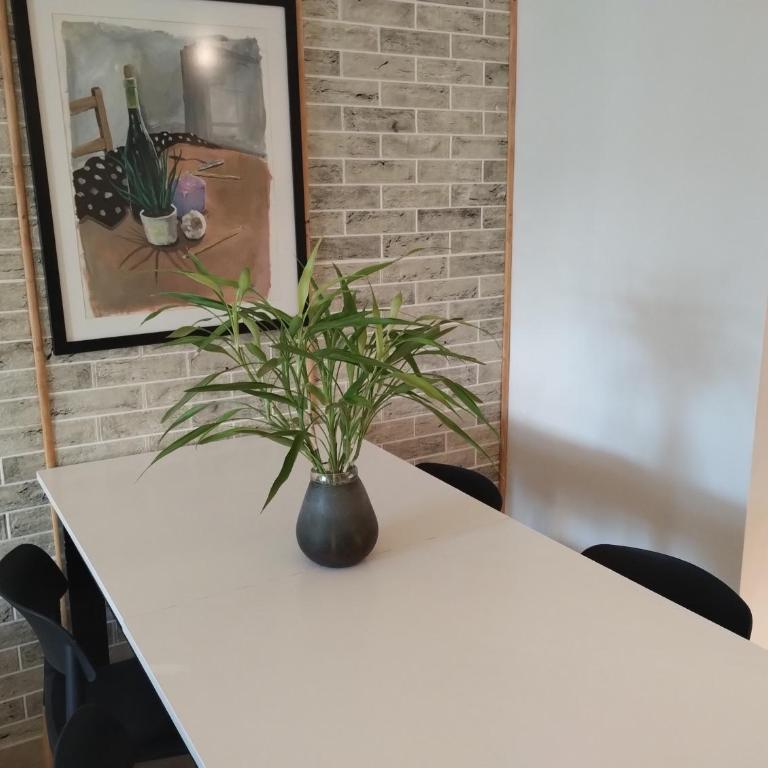 Humboldt - Two-Bedroom Apartment - 15