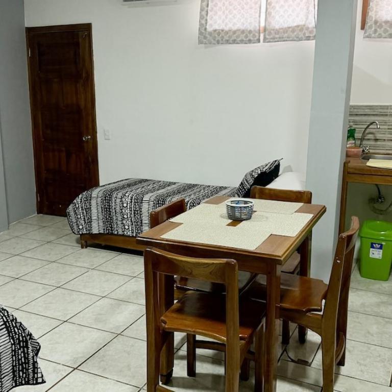 #7 Mini Suite Cerca de Todo 2-3 personas - AC - Apartment - 13