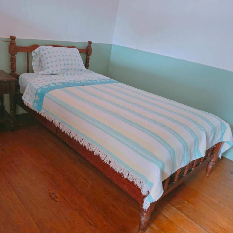 Hospedaje San Felipe - Single Room with Shared Bathroom - 1