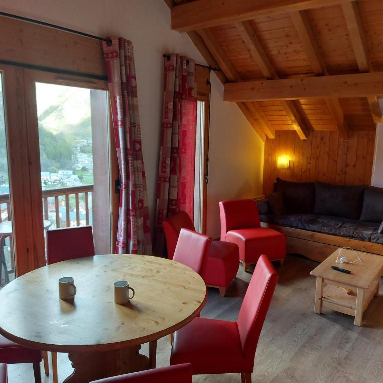 Appartement 3 pièces, 6 pers., balcon exposé Sud, parking - FR-1-263-257 - Apartment (6 Erwachsene) - 1
