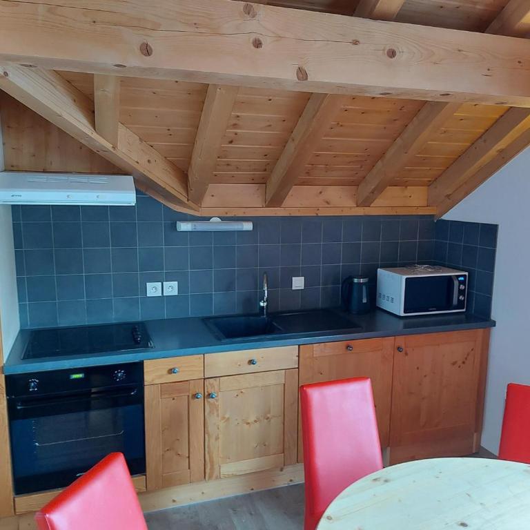 Appartement 3 pièces, 6 pers., balcon exposé Sud, parking - FR-1-263-257 - Apartment (6 Erwachsene) - 3