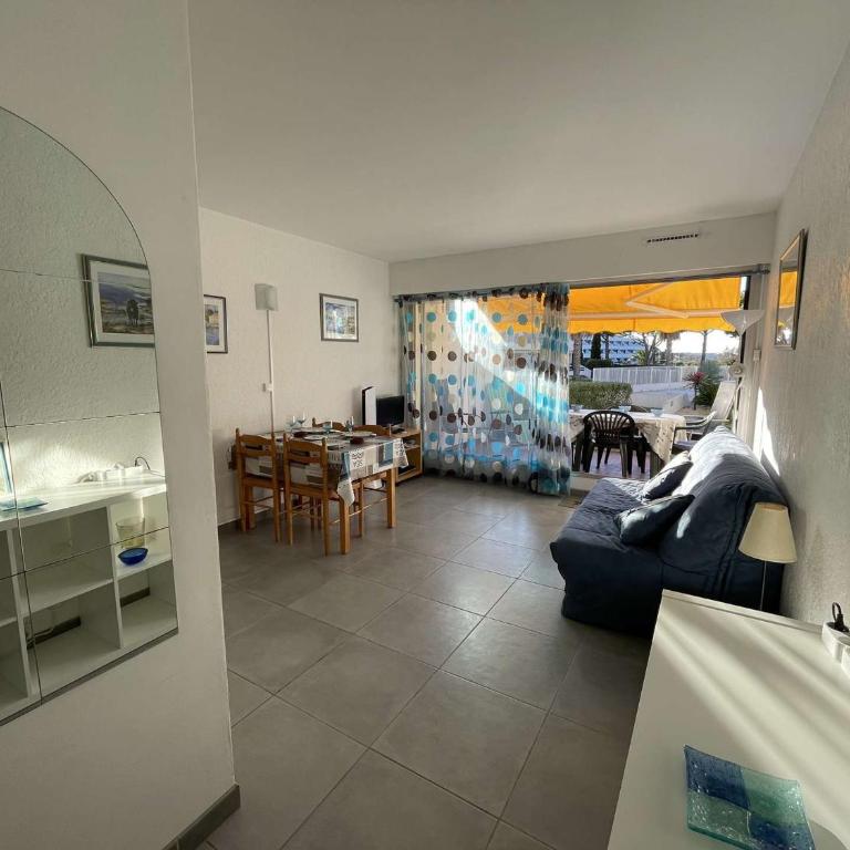 Studio cabine climatisé avec piscine, proche plage - FR-1-250-46 - Apartment - 11