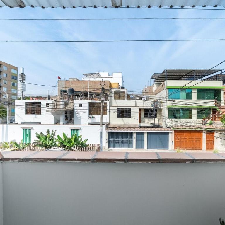 Equipped Loft with Sofa Bed and Balcony - One-Bedroom Apartment - 6